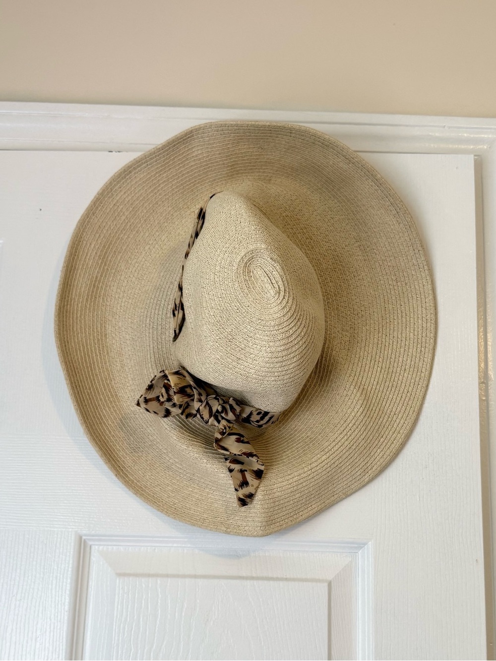 Wide-Brim Straw Sun Hat with Leopard Scarf - Beige
